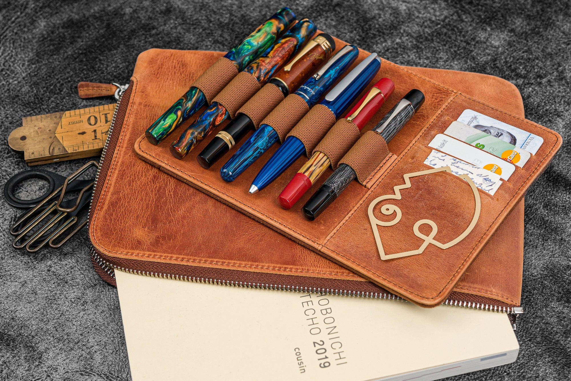 Bank Bag - Deri Fermuarlı Yazar Potföyü - Kalemlik - Crazy Horse Yanık Taba