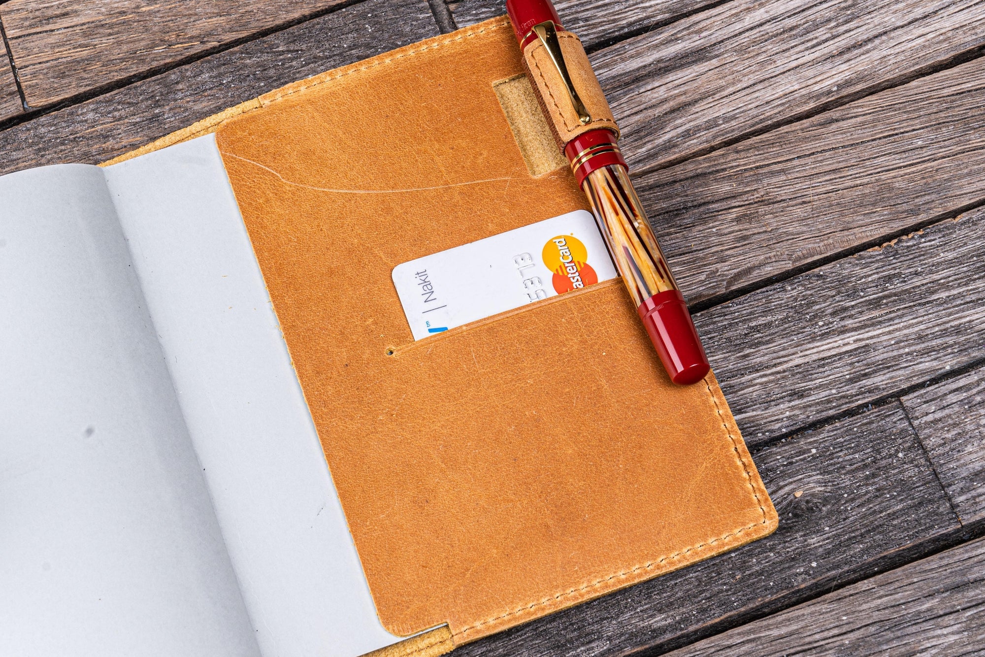 Deri A6 Defter Kılıfı - Crazy Horse Ochre (Toprak Sarı)