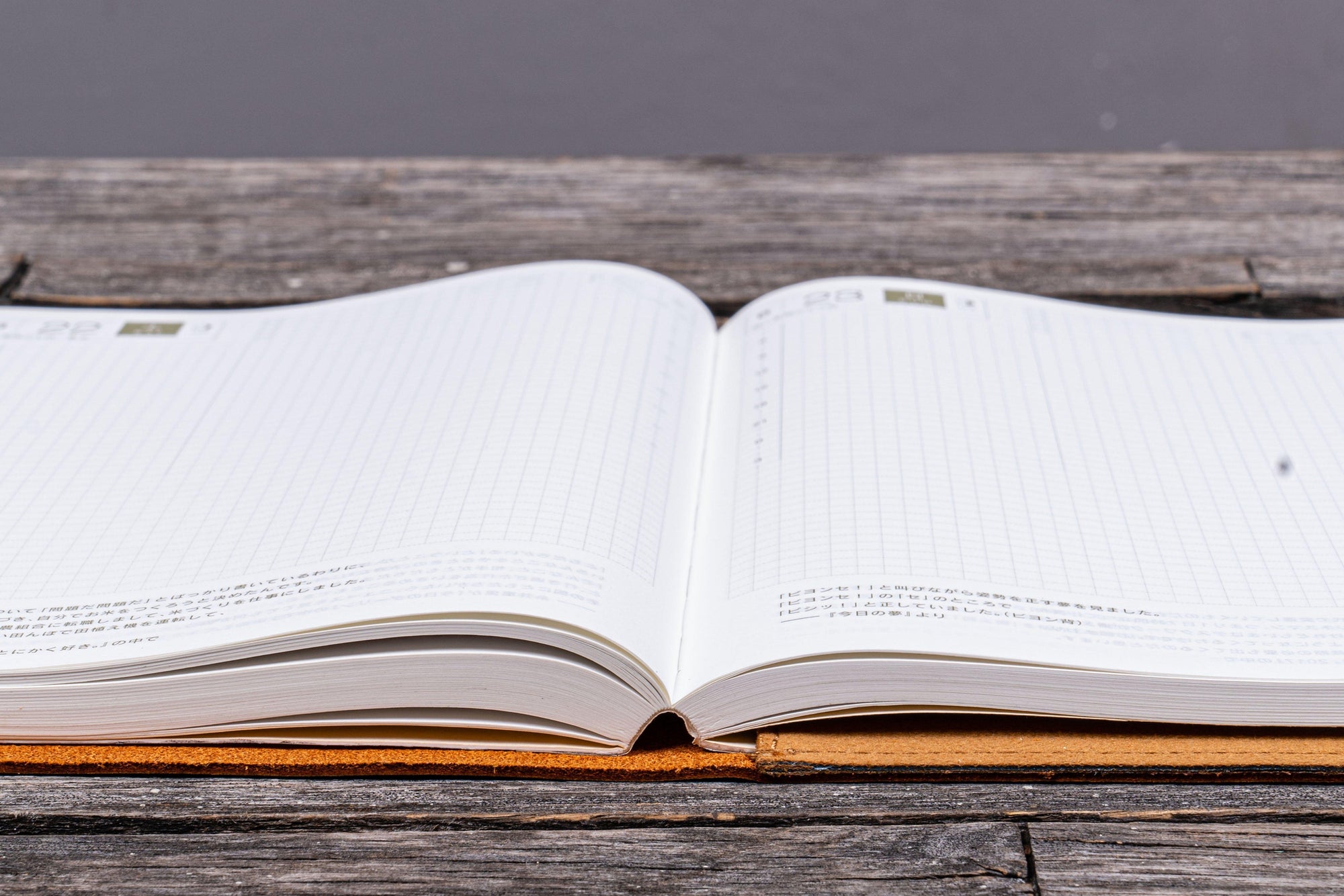 Deri Bağcıklı A5 Defter Kitap Kılıfı - Crazy Horse Brown