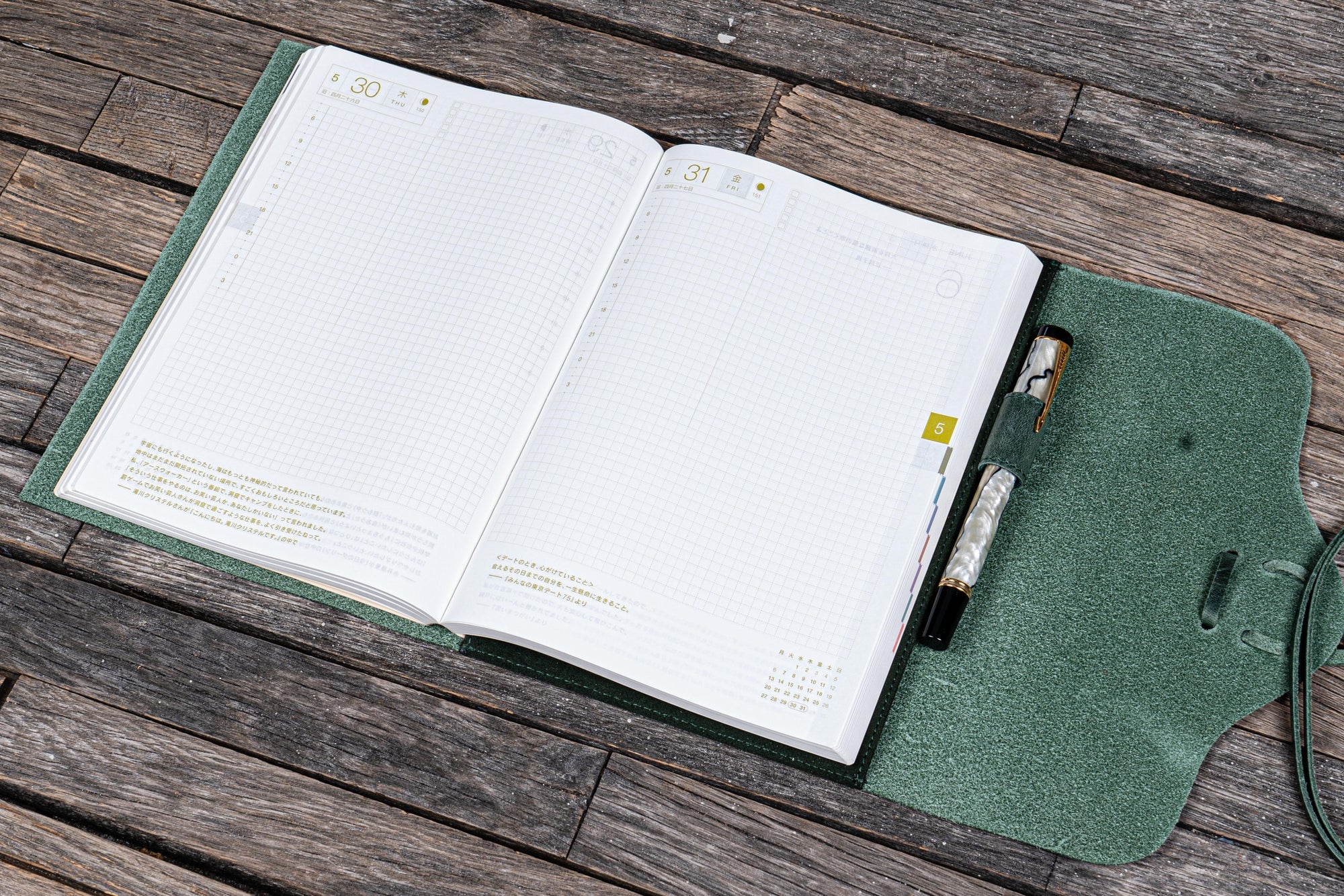 Deri Bağcıklı A5 Defter Kitap Kılıfı - Crazy Horse Forest Green