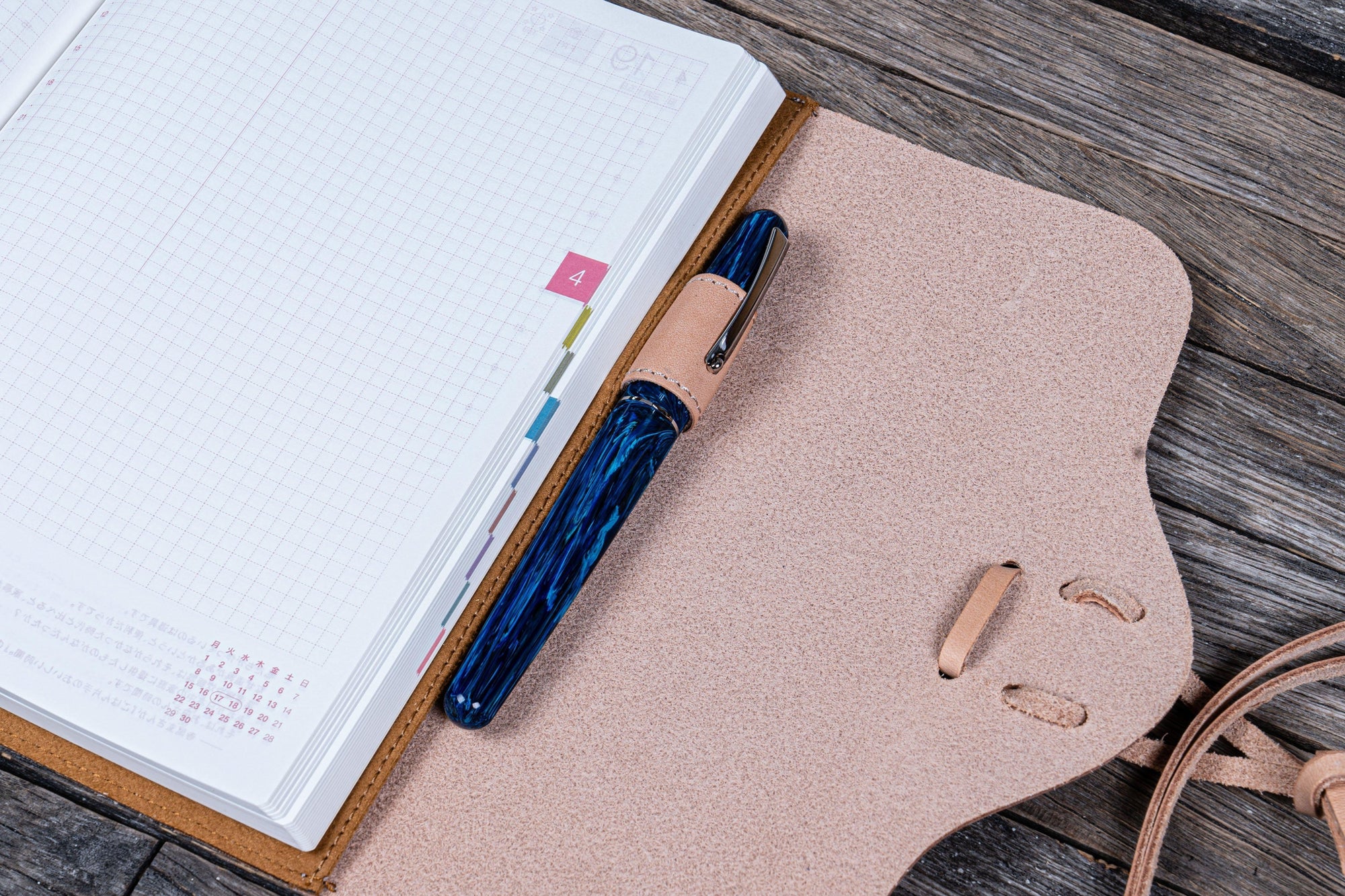 Deri Bağcıklı A5 Defter Kitap Kılıfı - Undyed Leather