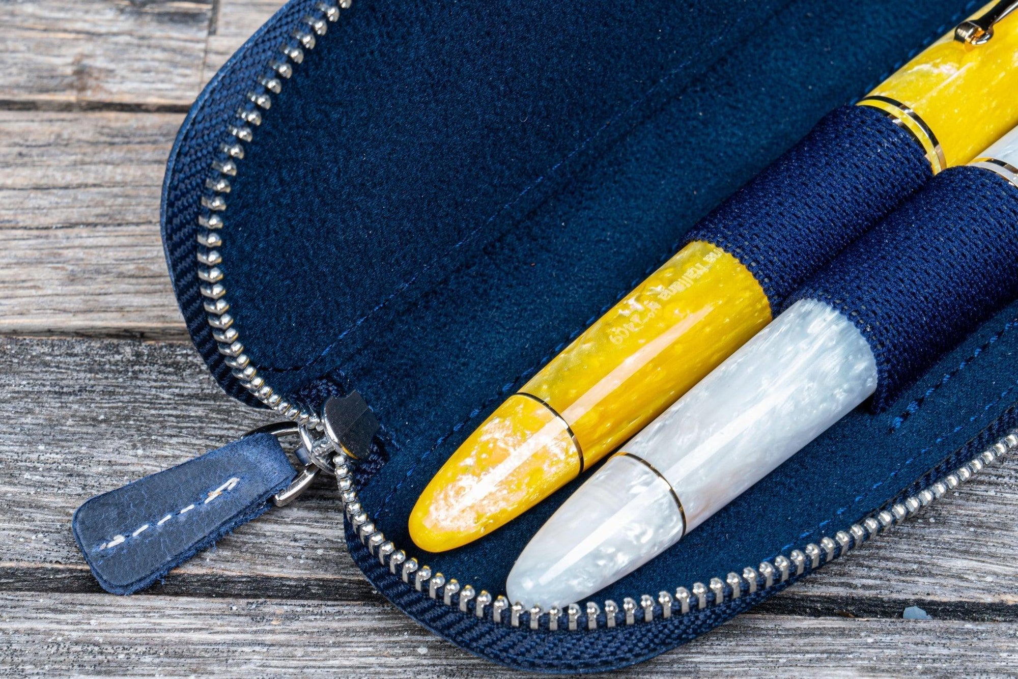 Duo Slim 2&#39;li Fermuarlı Deri Kalemlik - Crazy Horse Navy Blue