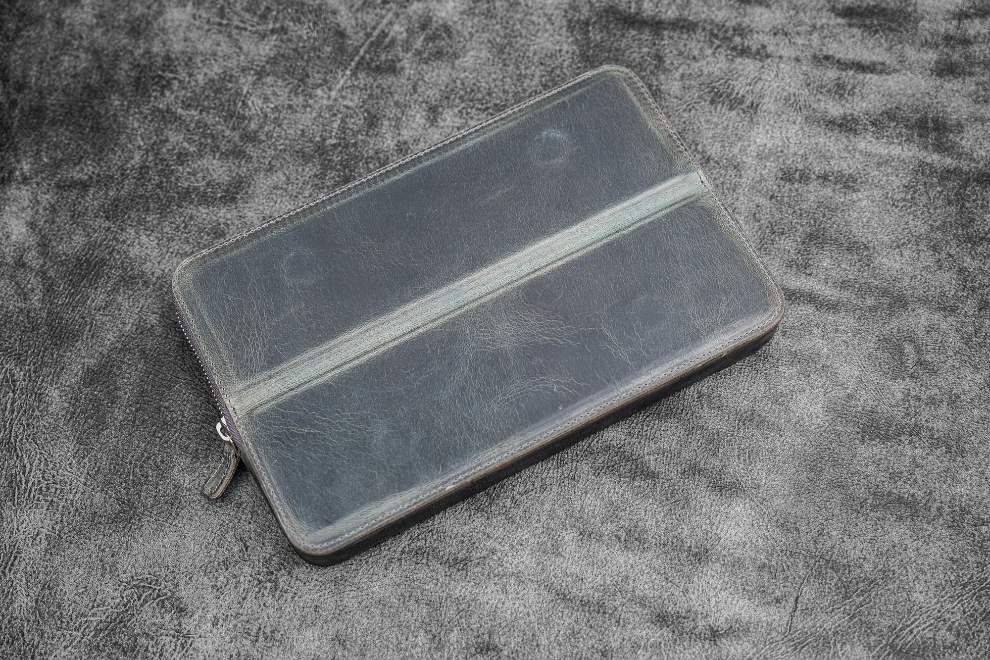 Fermuarlı Magnum Opus 12 &#39;li Kalemlik - Crazy Horse Füme