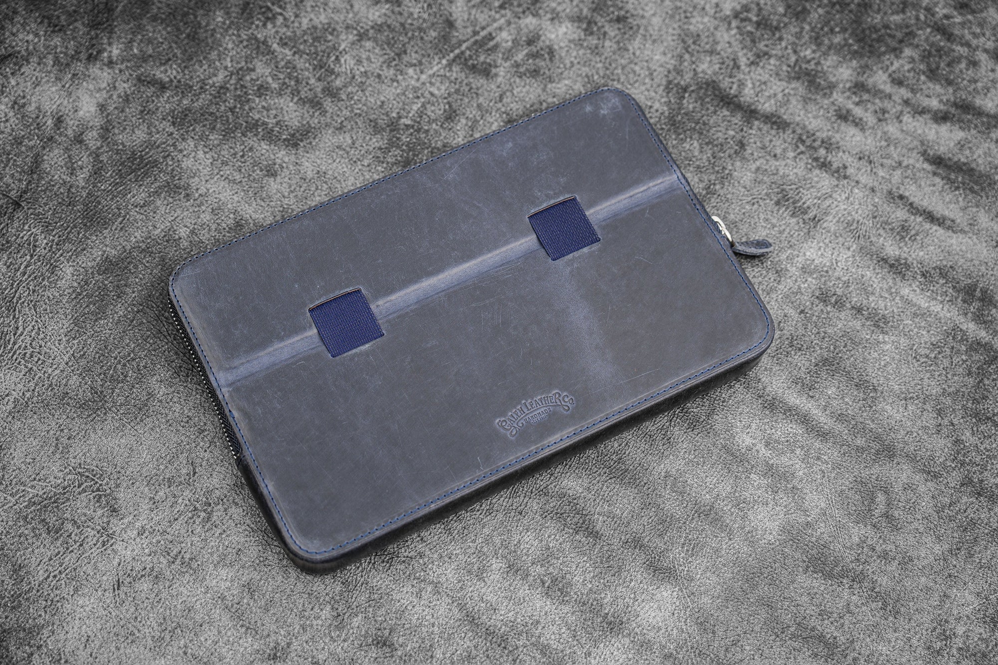 Fermuarlı Magnum Opus 12 &#39;li Kalemlik - Crazy Horse Lacivert