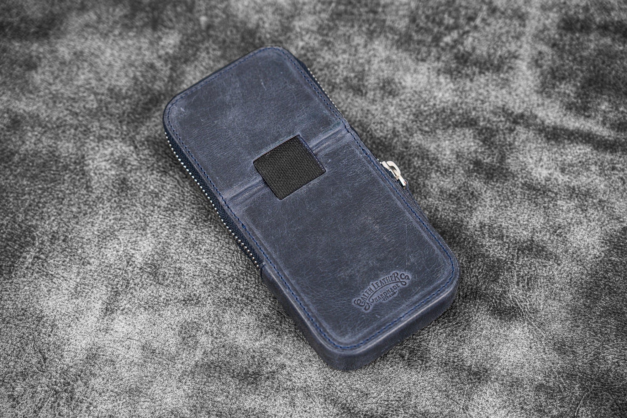 Fermuarlı Magnum Opus 3&#39;lü Kalemlik - Crazy Horse Lacivert