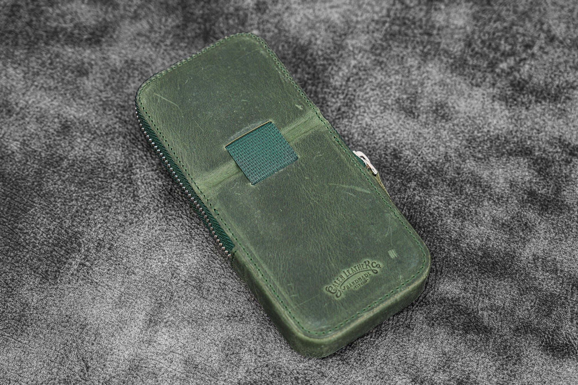 Fermuarlı Magnum Opus 3&#39;lü Kalemlik - Crazy Horse Orman Yeşili