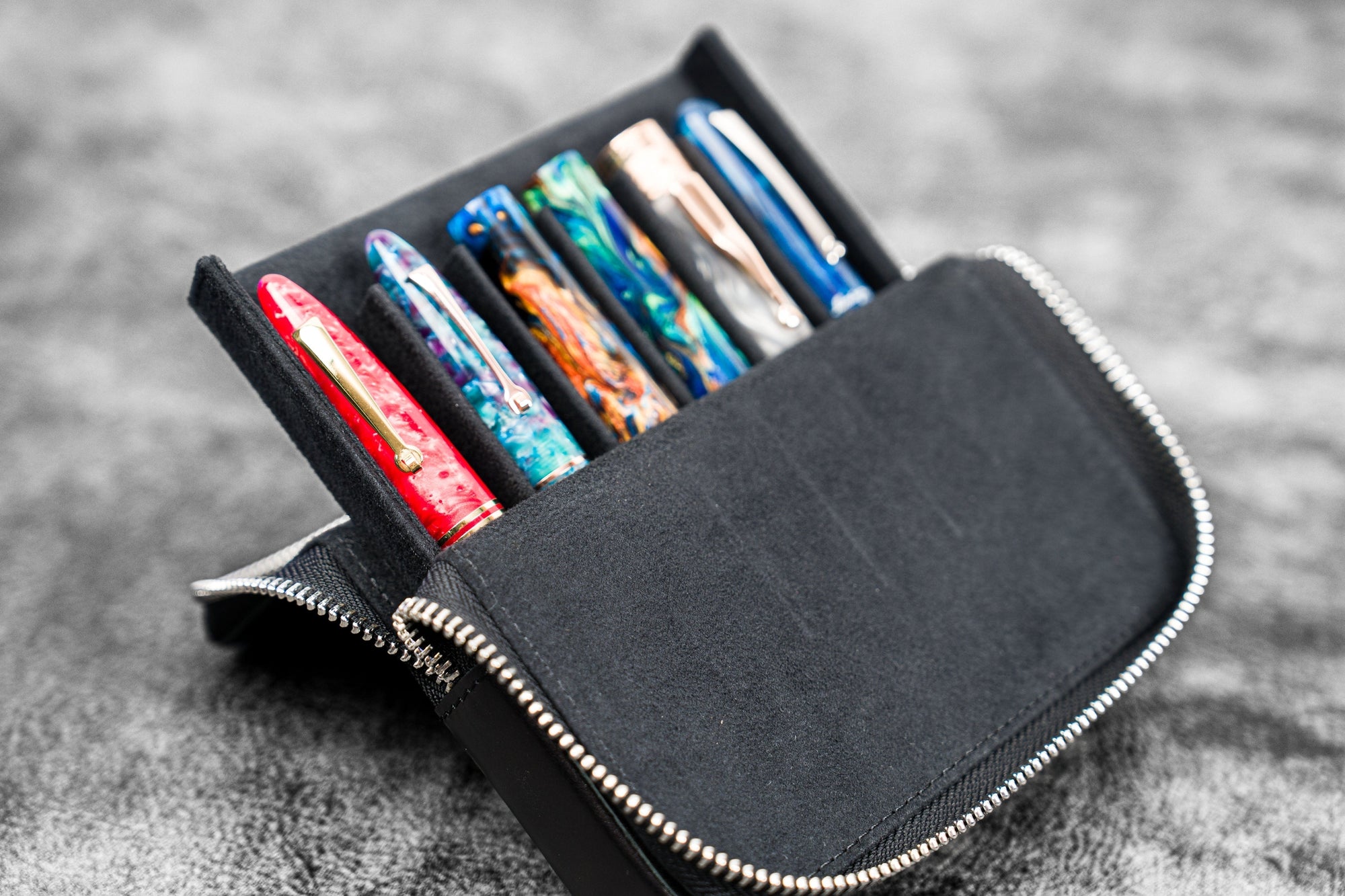 Fermuarlı Magnum Opus 6&#39;lı Kalemlik - Siyah