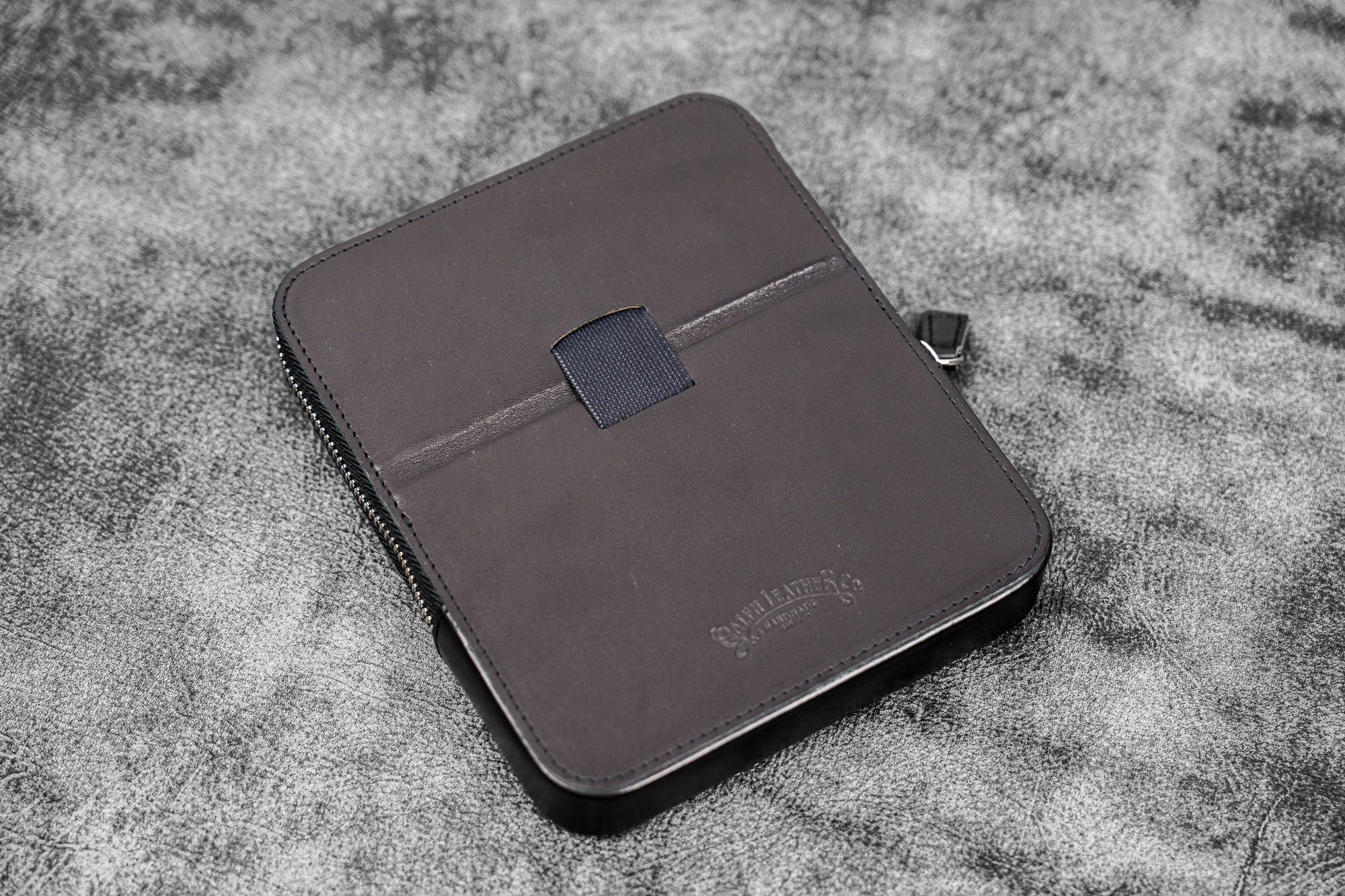 Fermuarlı Magnum Opus 6&#39;lı Kalemlik - Siyah