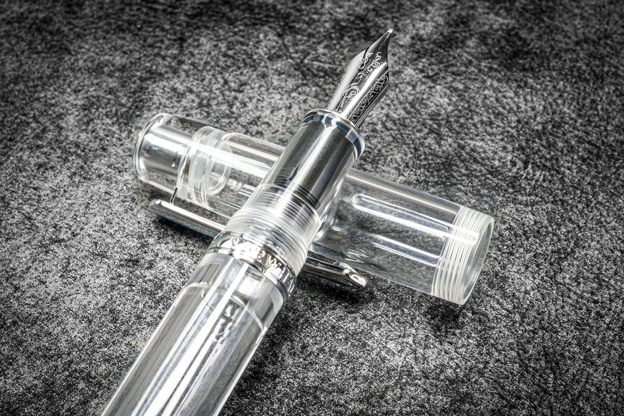 Narwhal Dolma Kalem - Şeffaf Demonstrator