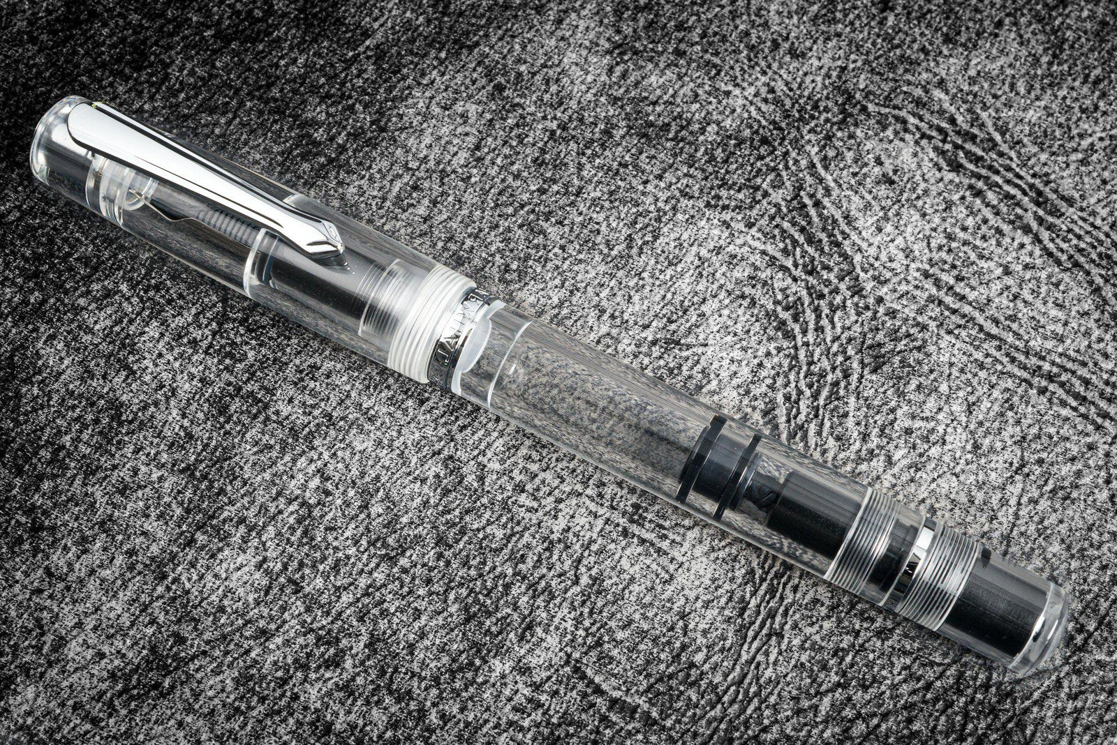 Narwhal Dolma Kalem - Şeffaf Demonstrator