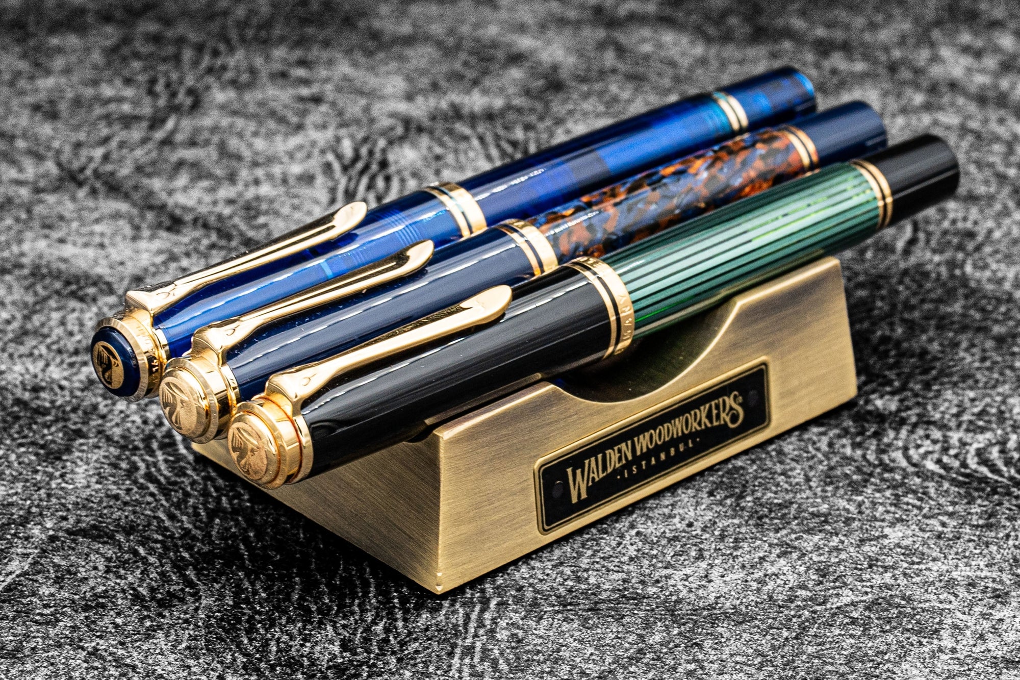 Pirinç 3&#39;lü Kalem Yastığı