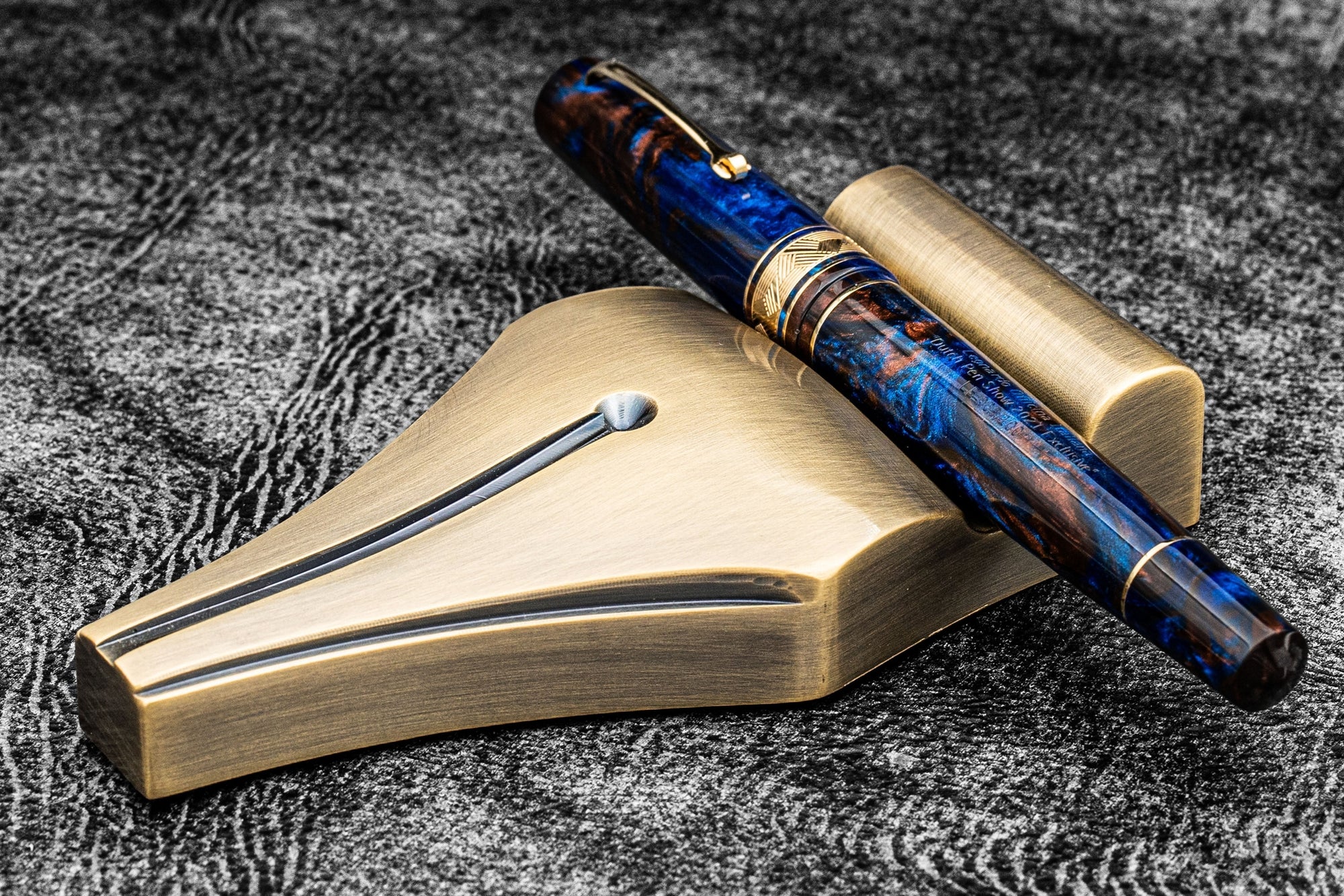 Pirinç Dolmakalem Ucu Şeklinde Kalem Yastığı