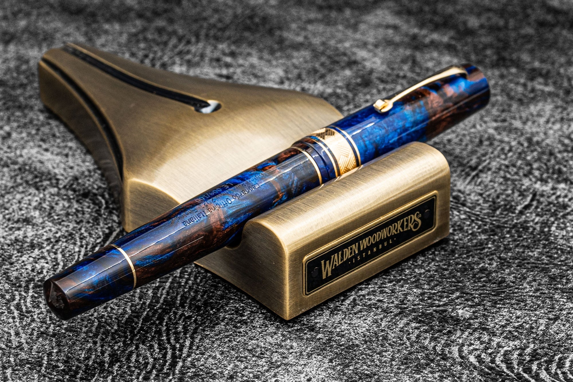 Pirinç Dolmakalem Ucu Şeklinde Kalem Yastığı