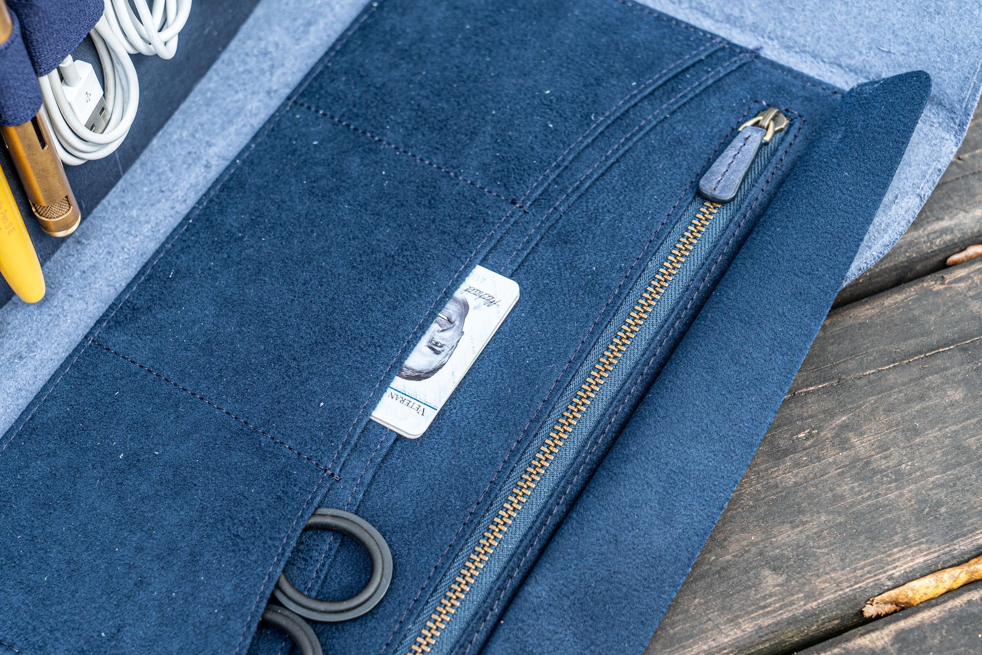 Writer&#39;s Medic Bag - Crazy Horse Koyu Mavi