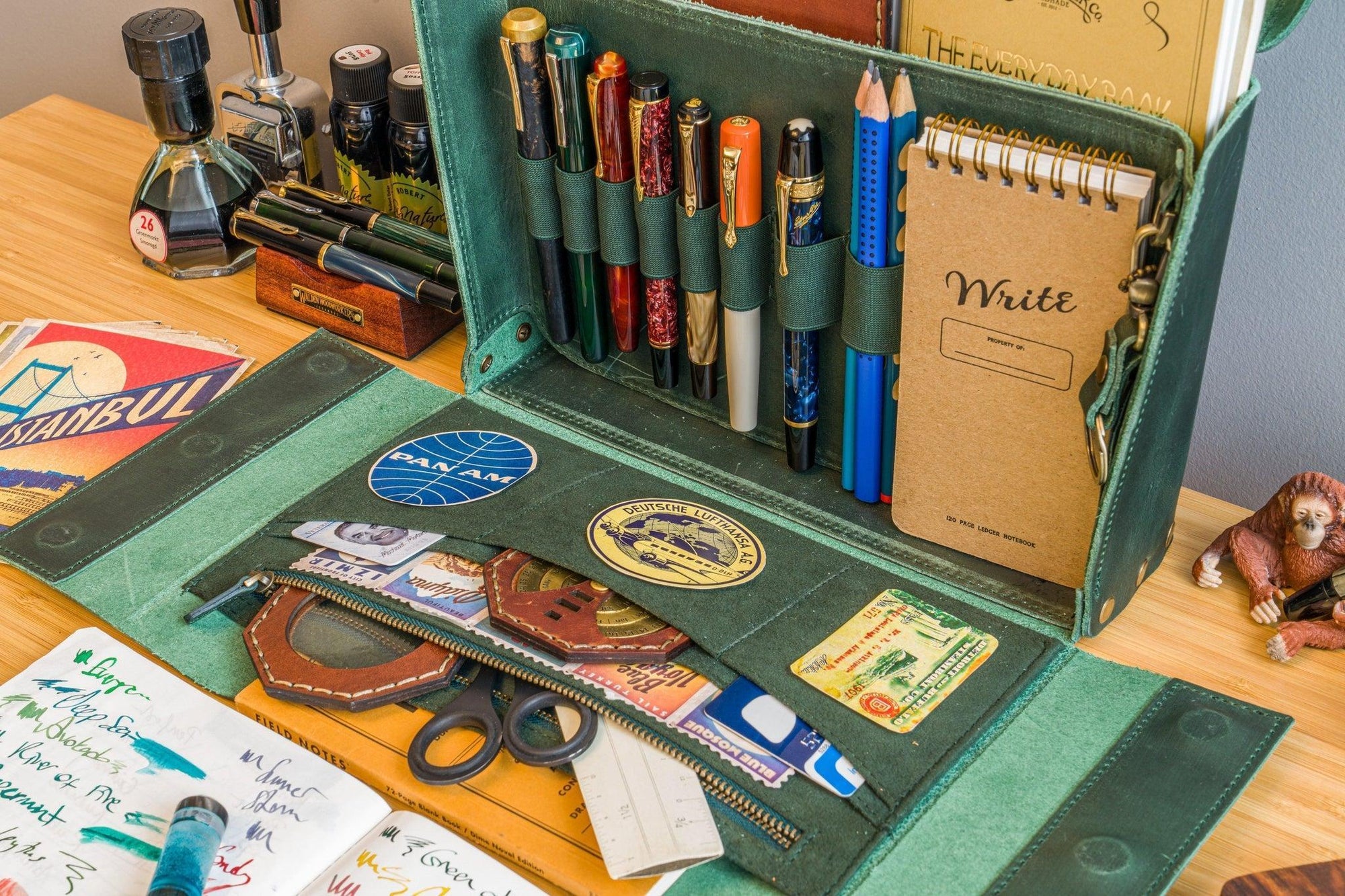 Writer&#39;s Medic Bag - Crazy Horse Orman Yeşili